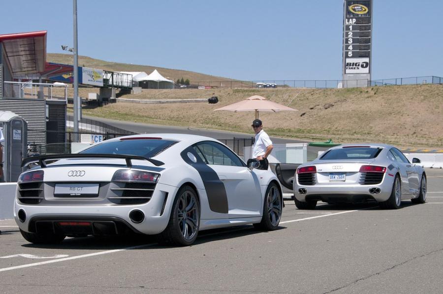  Audi R8 GT 2012 года  (фото 45 из 52)